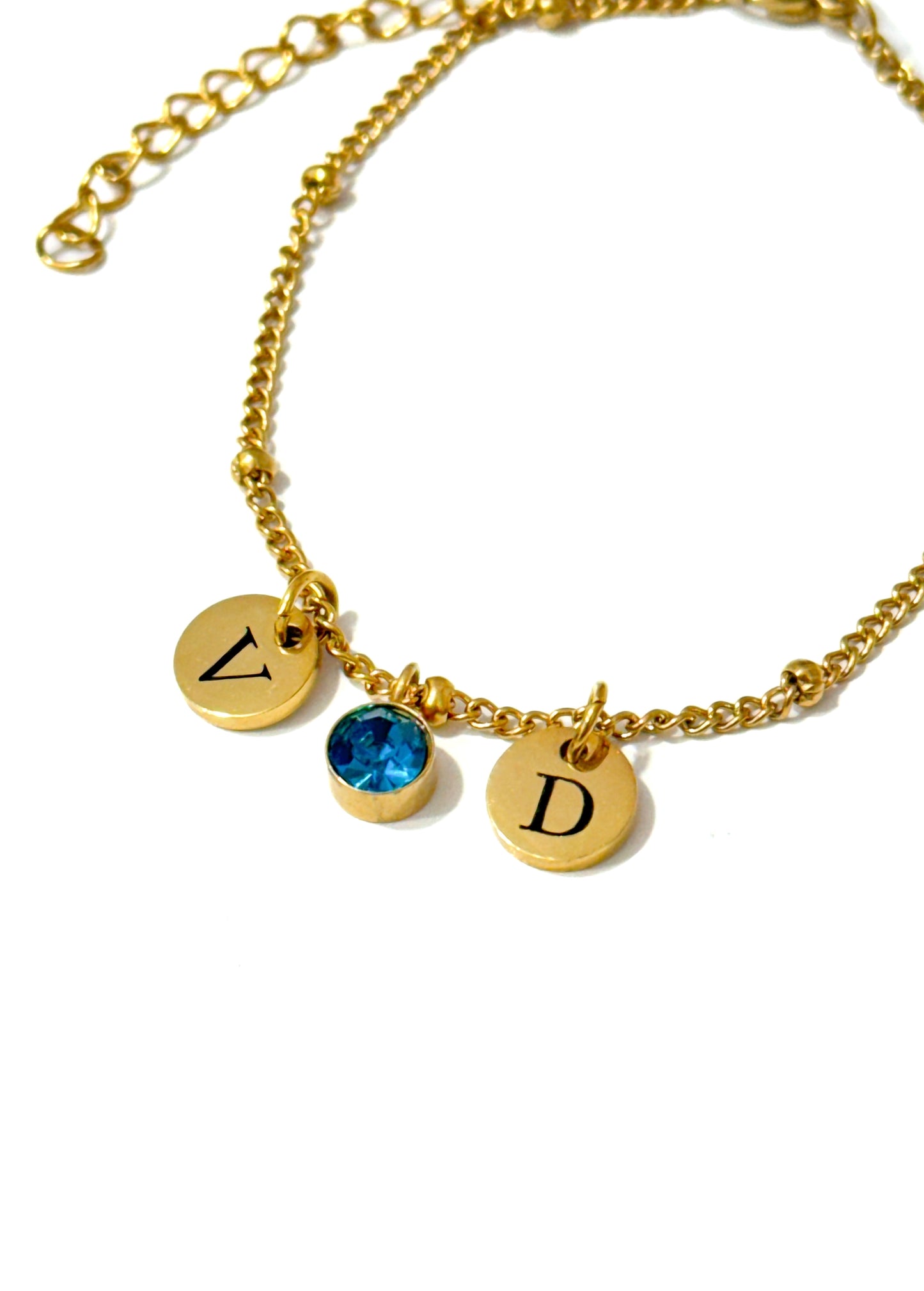 Pulsera “Mi Aniversario”. Personalizada con iniciales y piedra de mes